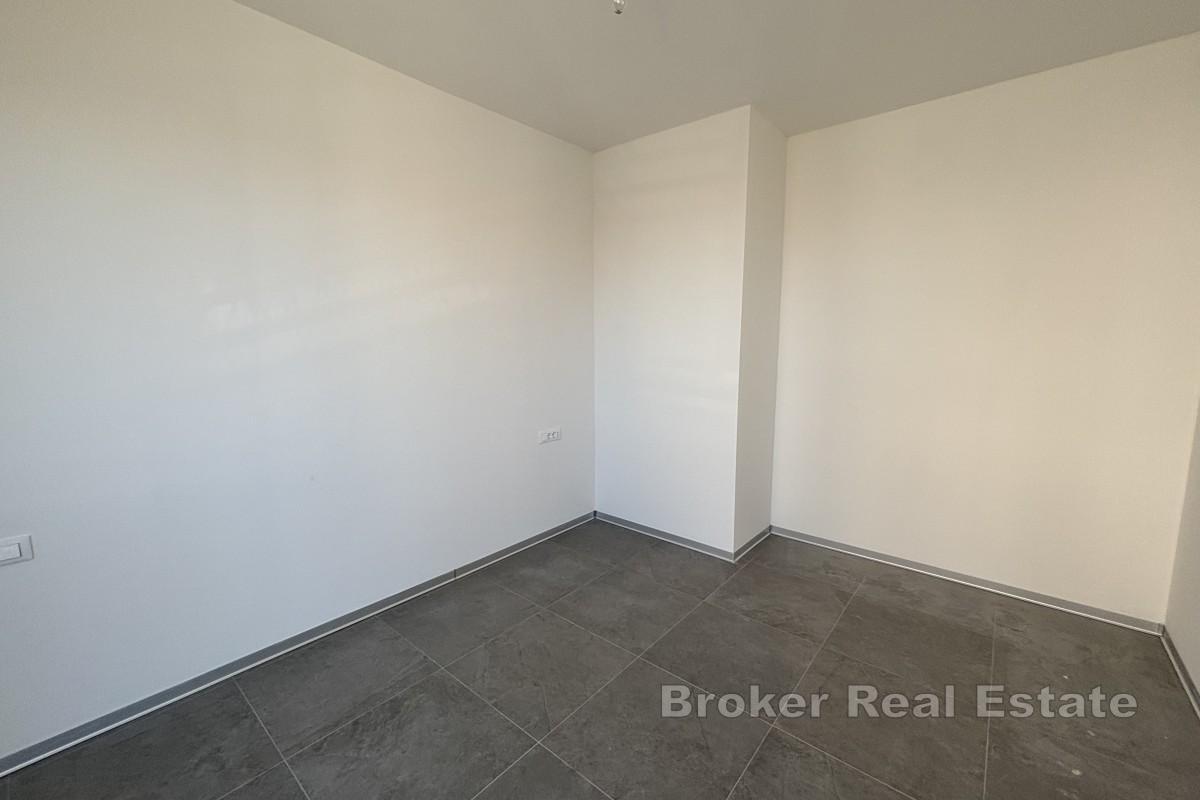 Apartament z jedną sypialnią z widokiem na ogród i morze