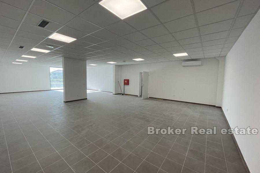 Solin - commercial space in a busy location