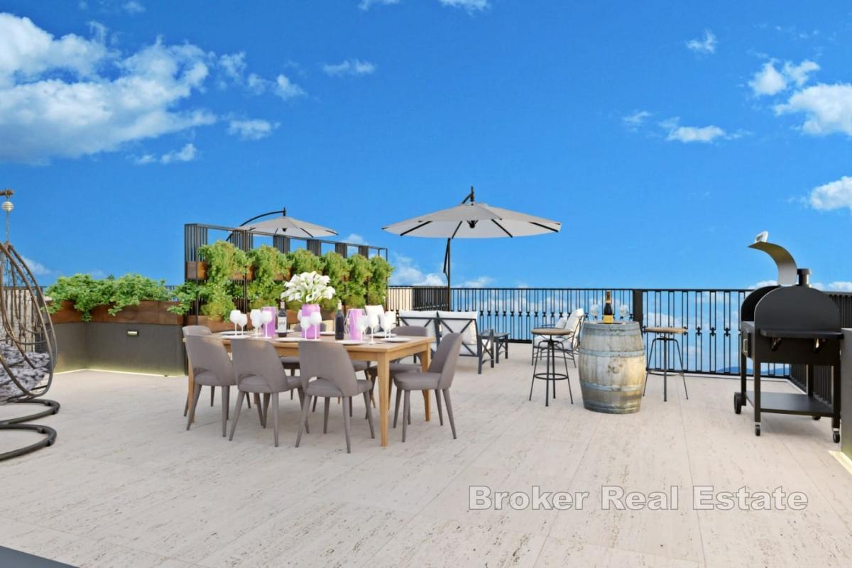 Penthouse-Wohnung mit zwei Schlafzimmern in einem Neubau mit Dachterrasse