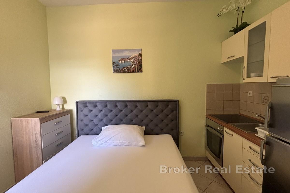 Studio avec terrasse idéalement situé