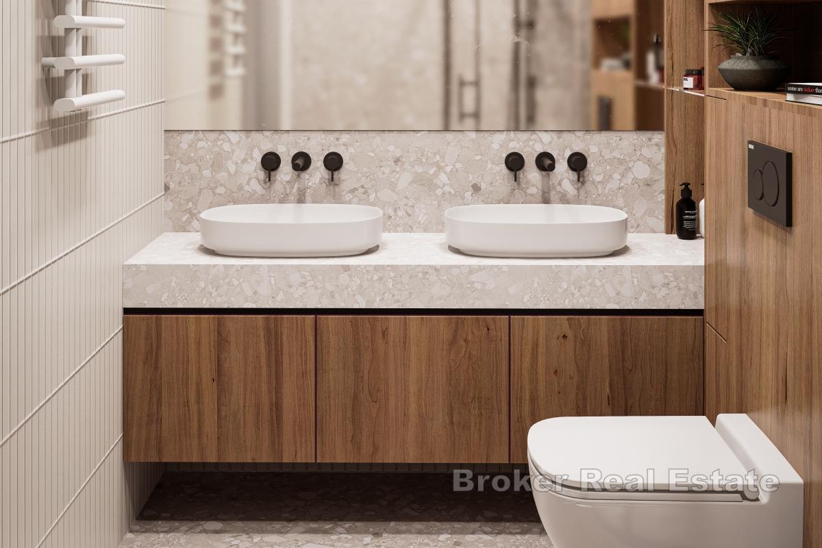 Nowoczesny apartament typu duplex w nowym budynku z ogrodem i basenem