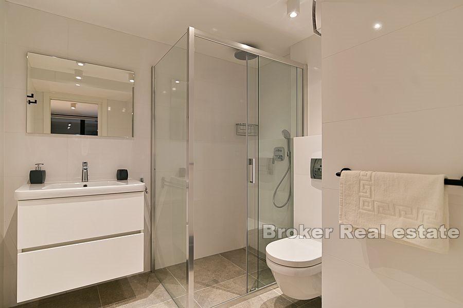 Split - Spinut, Rymlig trerumslägenhet