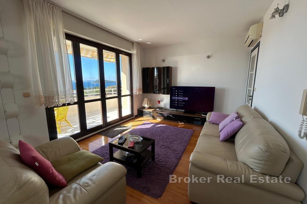 Slnečný trojizbový byt blízko centra