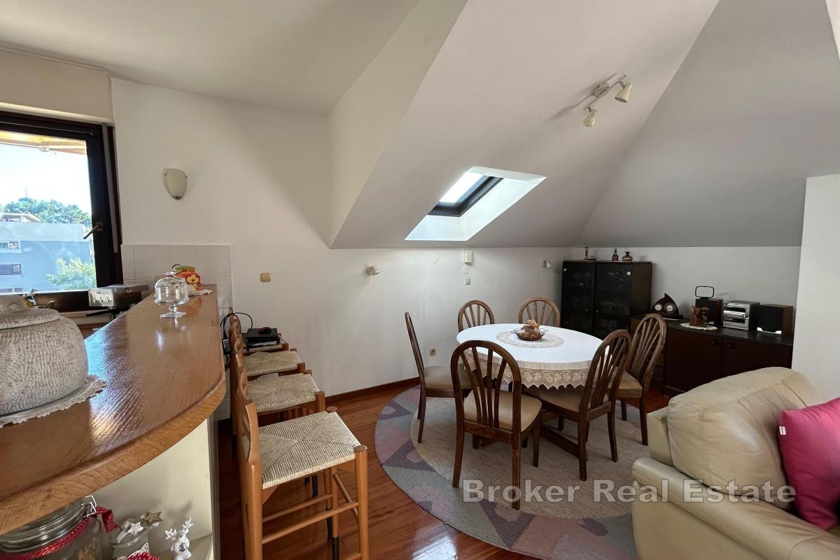 Slnečný trojizbový byt blízko centra