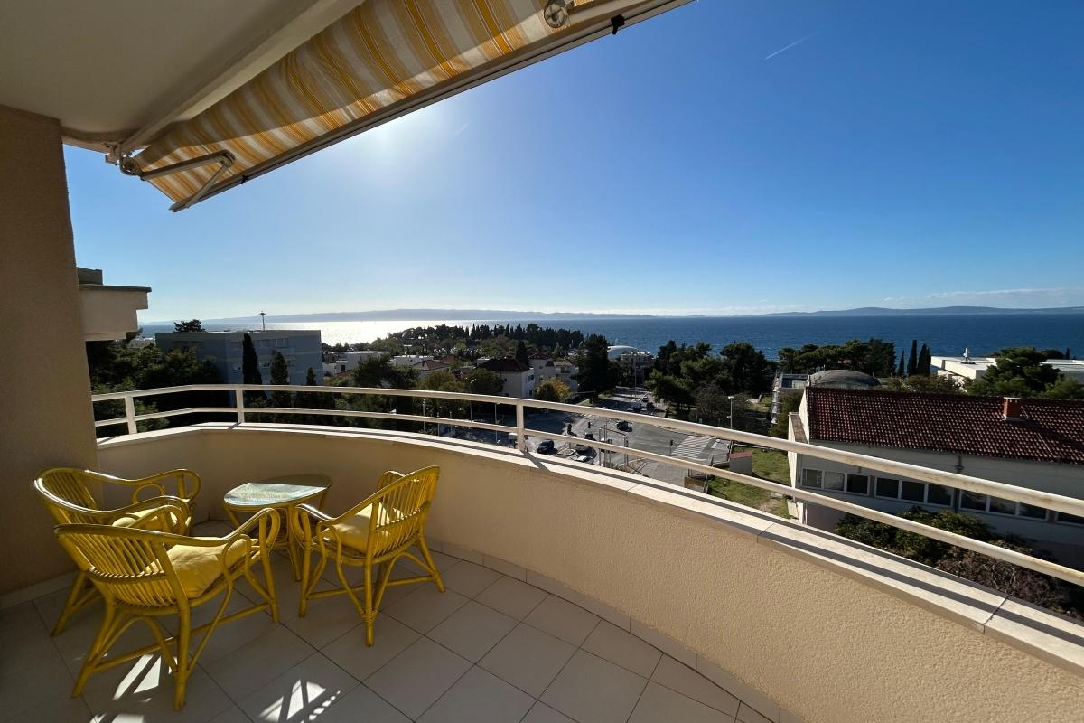 Słoneczne, trzypokojowe mieszkanie blisko centrum