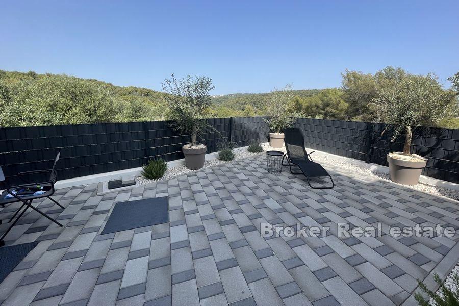 Wyspa Ciovo - Nowoczesne mieszkanie w spokojnej okolicy