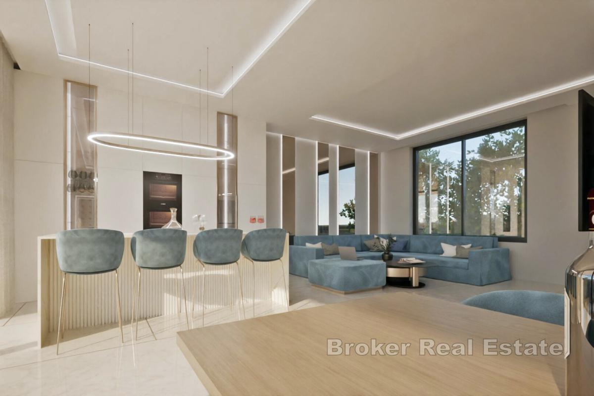 Nybygd luksusvilla med to svømmebassenger