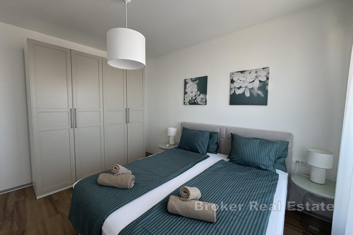 Penthouse-Wohnung mit zwei Schlafzimmern in der Nähe des Zentrums von Trogir