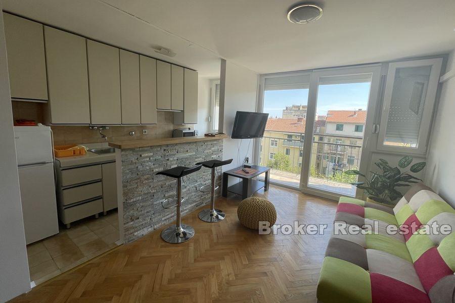 Split - Spinut, møblert ettromsleilighet