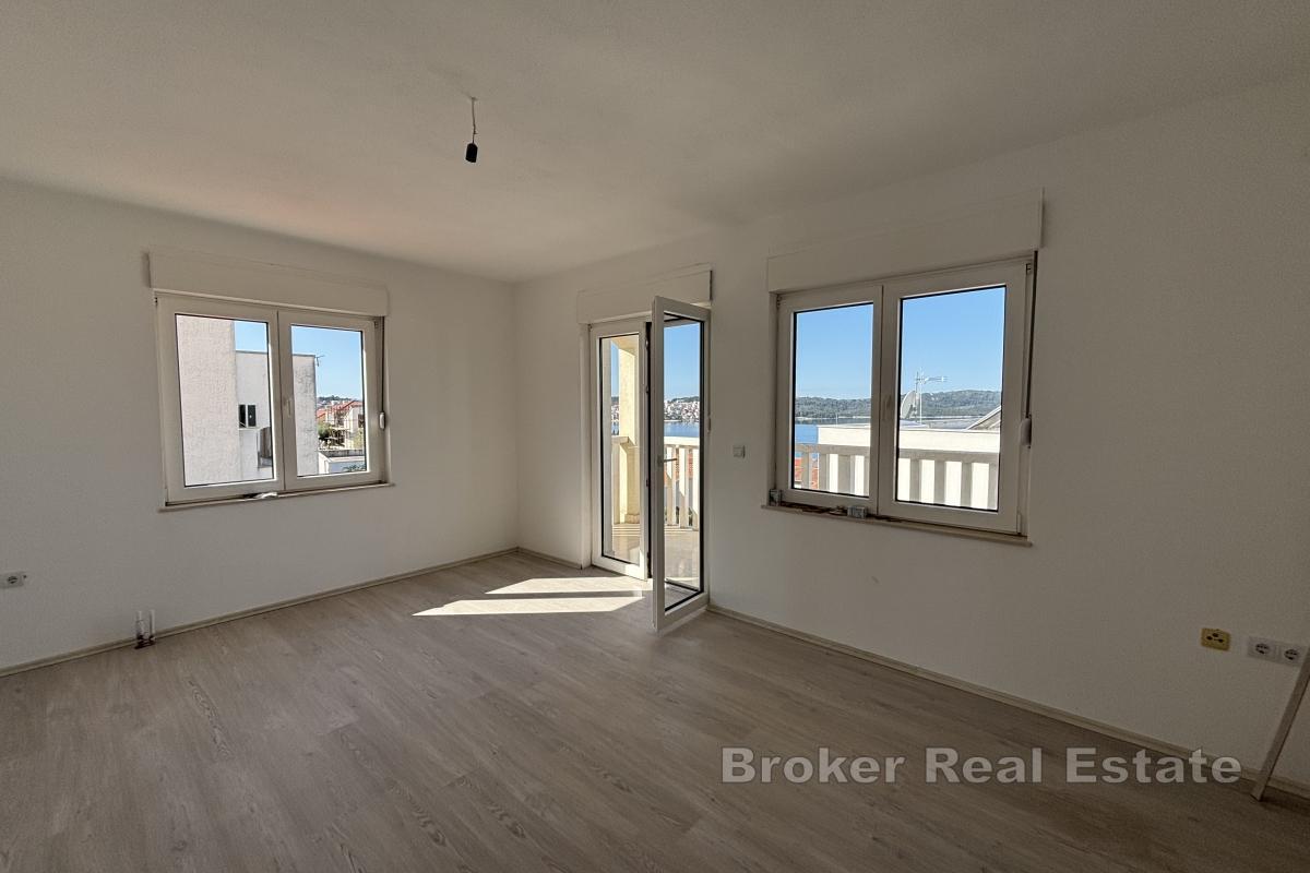 Appartement lumineux de trois chambres