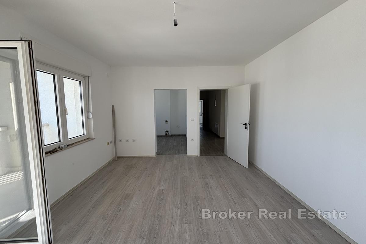 Appartement lumineux de trois chambres