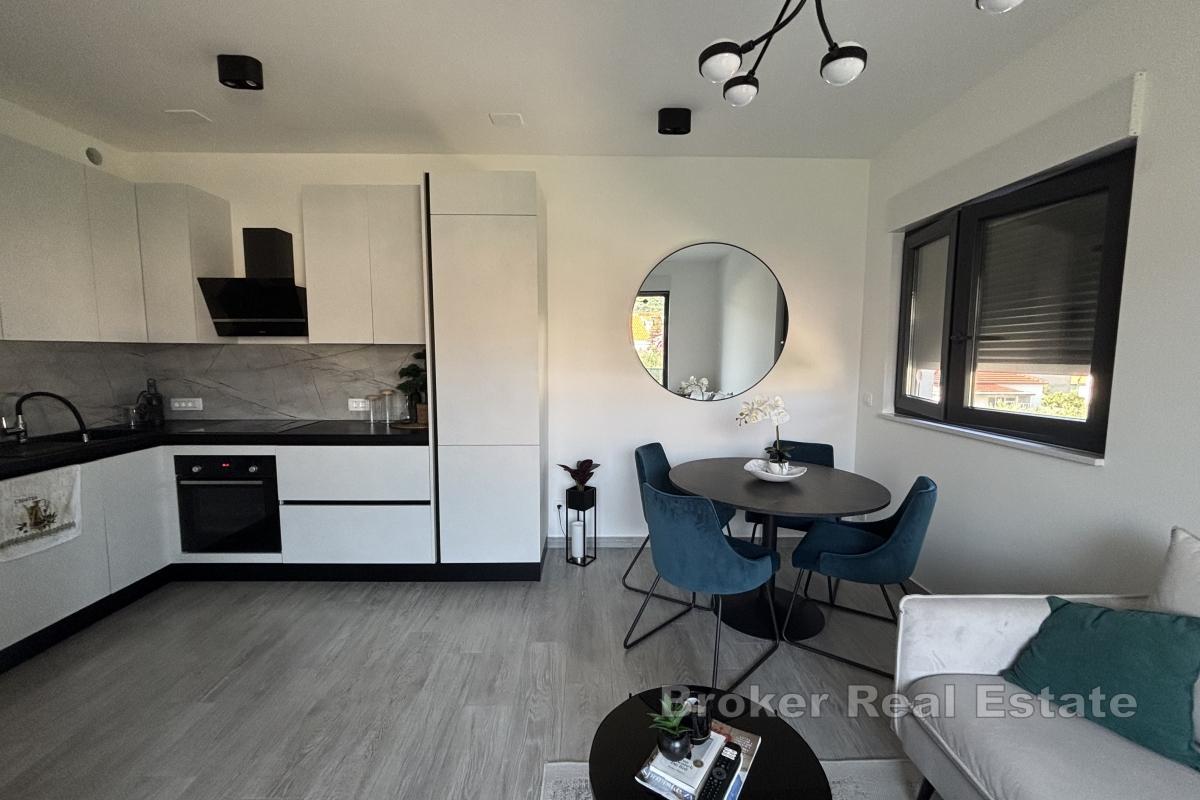 Luxuriöse Wohnung in einem Neubau nahe dem Stadtzentrum