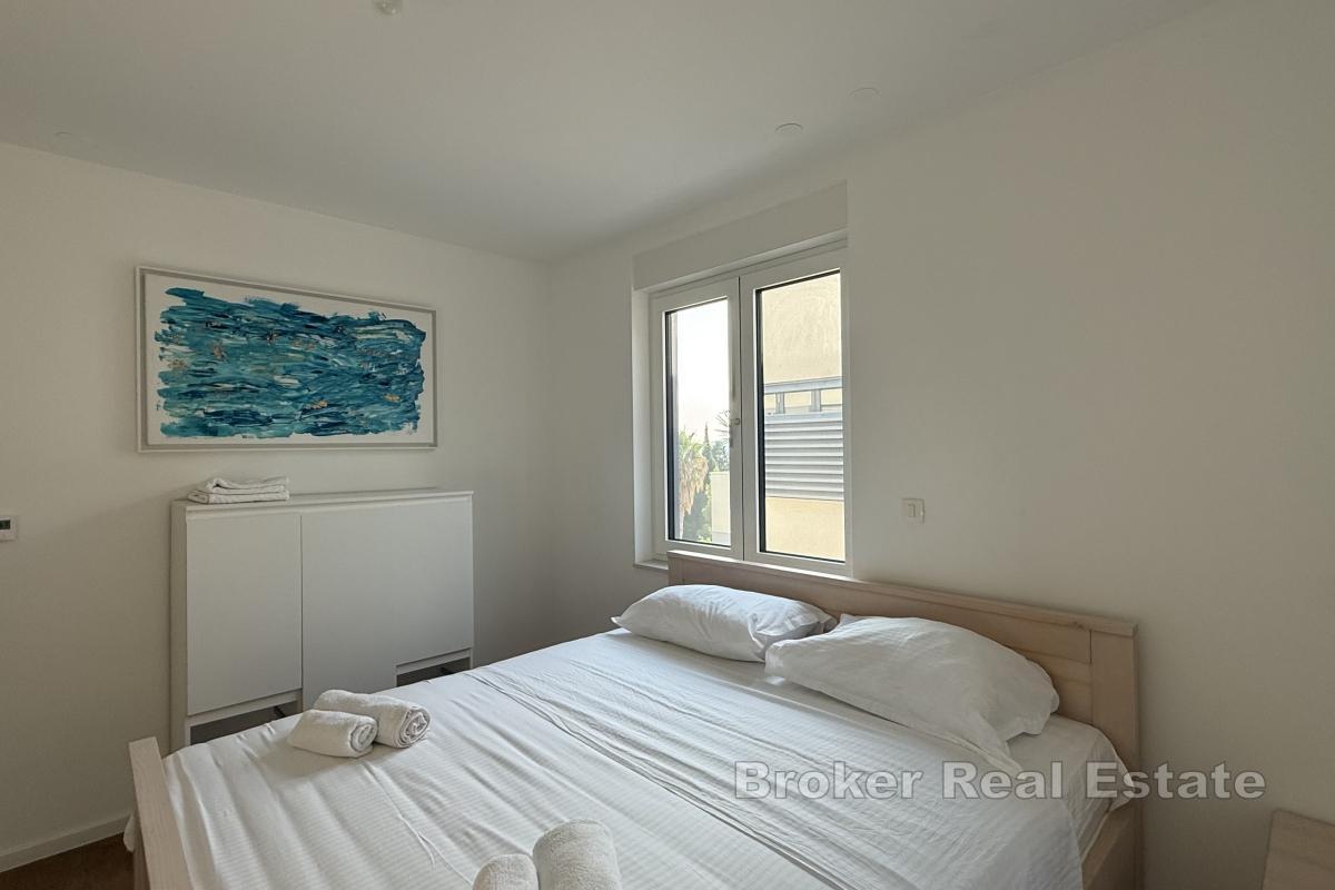 Luksusowy apartament w nowym budynku z widokiem na morze