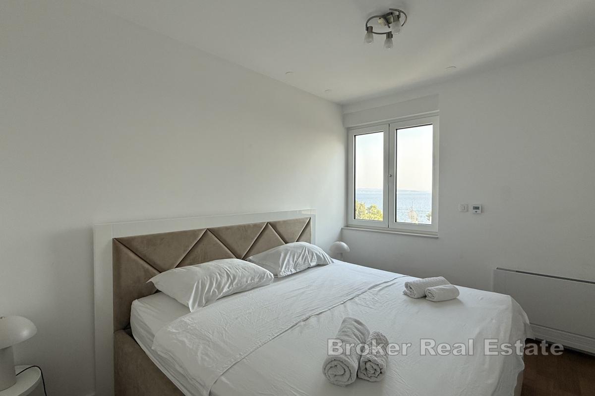 Luksusowy apartament w nowym budynku z widokiem na morze