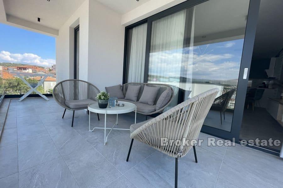 Ciovo - Penthouse luxueux avec vue sur la mer