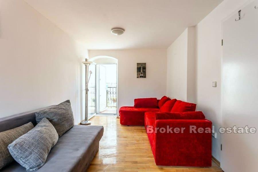 Split center - Stone house near Diocletian's Palace and the sea