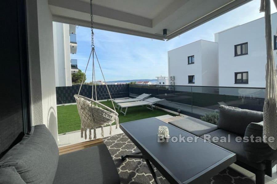 Wyspa Ciovo - Dwupokojowy apartament z widokiem na morze