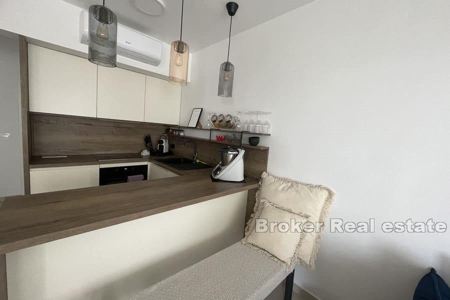 Wyspa Ciovo - Dwupokojowy apartament z widokiem na morze