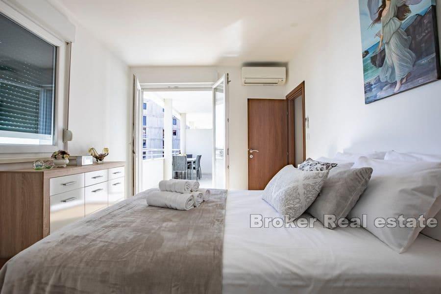 Split - Bacvice, appartement de trois pièces près de la mer et de la plage