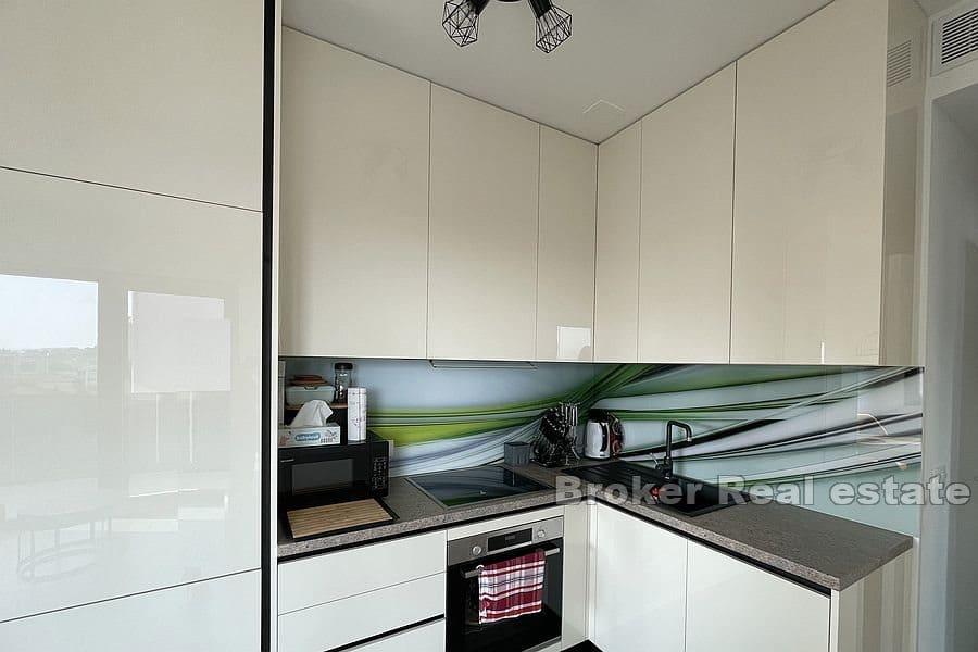 Trogir - Moderne ettromsleilighet