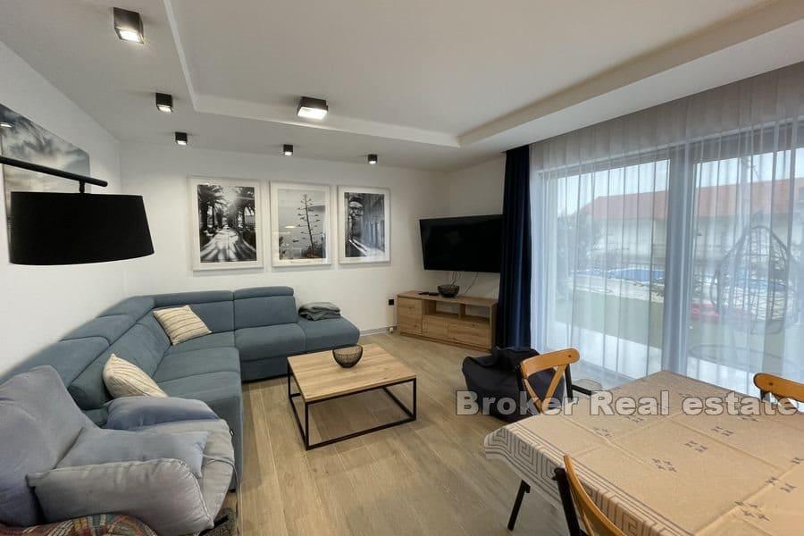 Trogir - Impressive villa near the sea and the beach