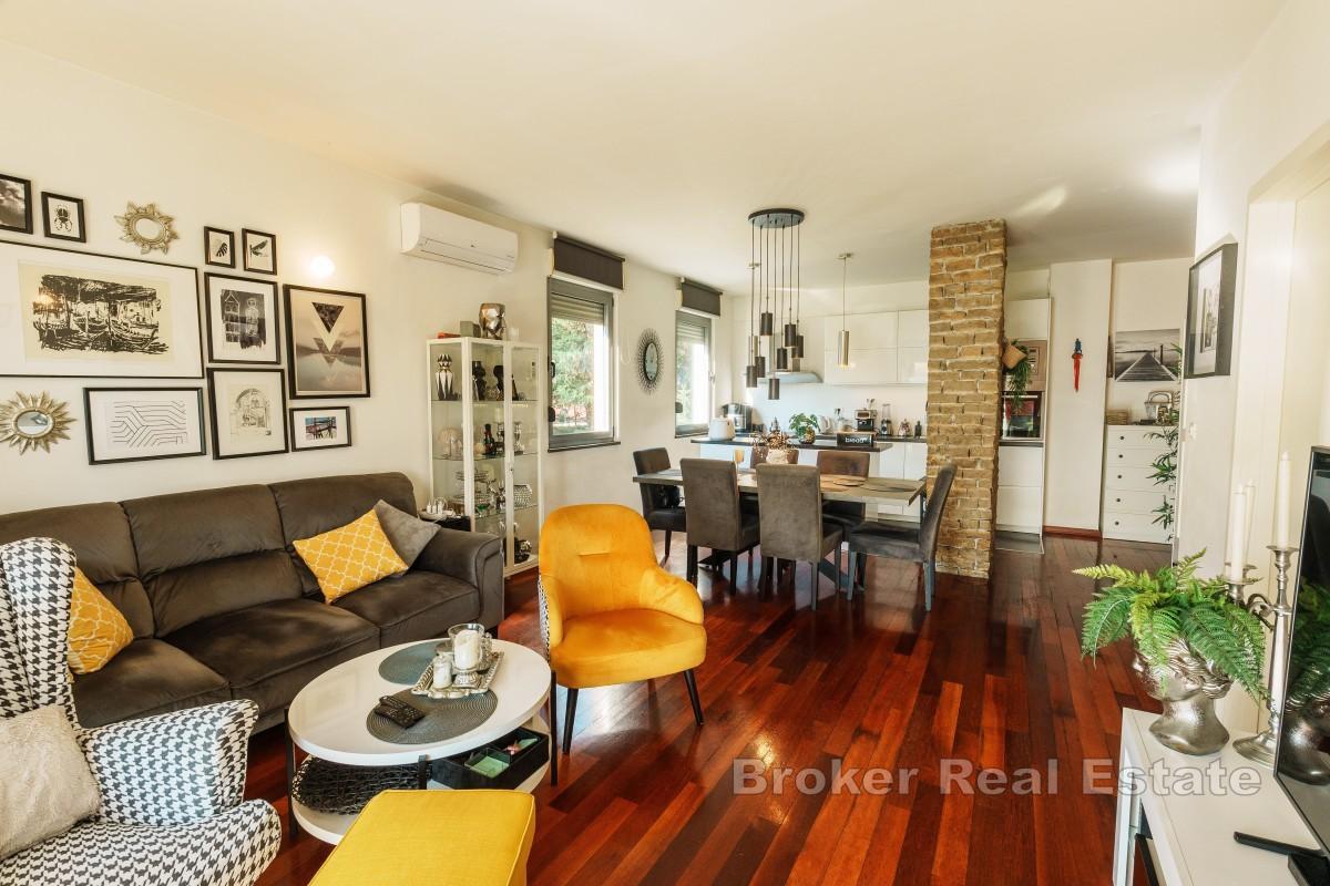 Split - Žnjan, luksusowy apartament w doskonałej lokalizacji