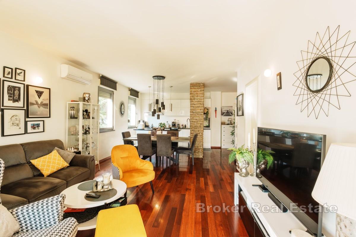Split - Žnjan, luksusowy apartament w doskonałej lokalizacji