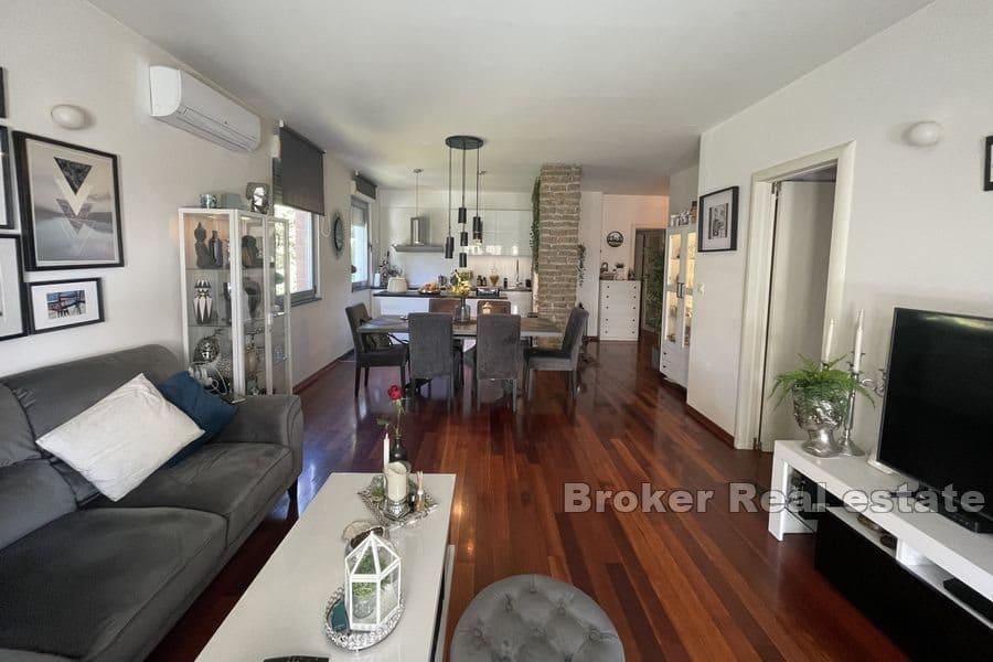 Split - Žnjan, luxurious apartment in a great location