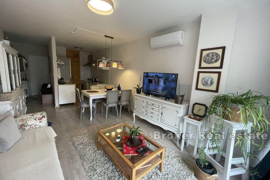 Split, Sućidar - Namješten stan na mirnoj lokaciji