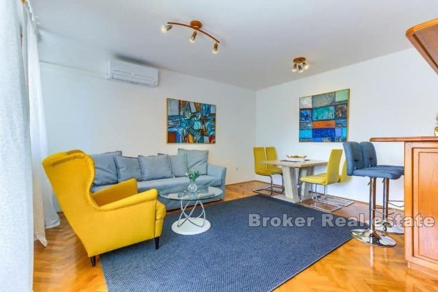 Split - Pazdigrad, komforan dvosoban stan