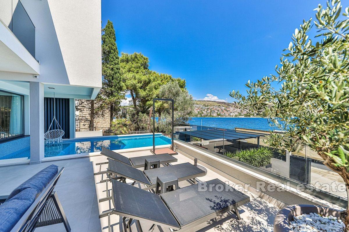 Wyspa Ciovo - Willa z basenem nad morzem