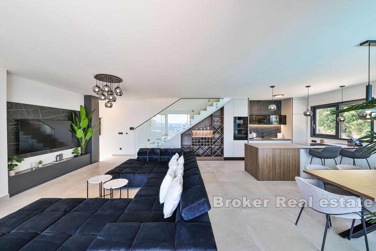 Wyspa Ciovo - Willa z basenem nad morzem