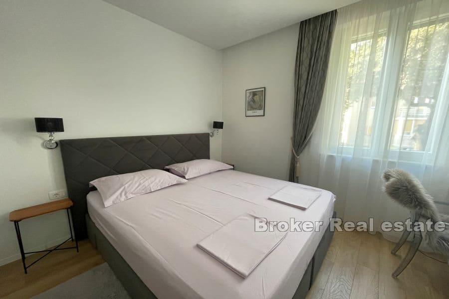 Сплит - Мануш, современная двухкомнатная квартира