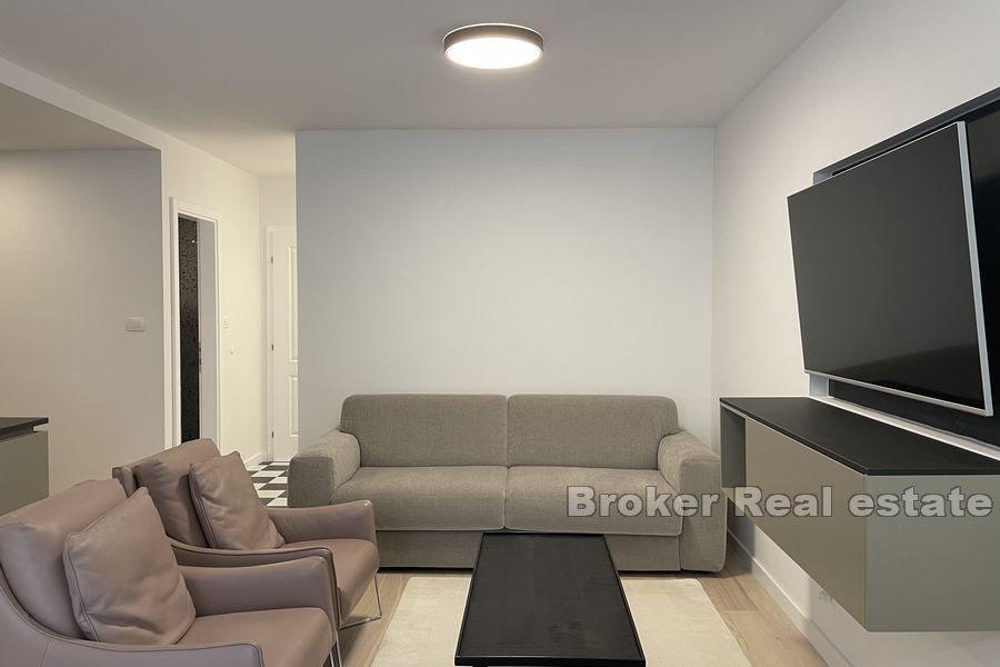 Split - Trstenik, Novouređen stan na traženoj lokaciji