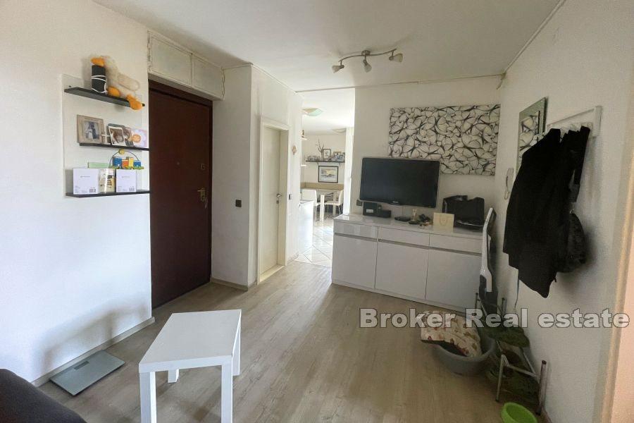 Split, Spinut - Apartmán ve výborné lokalitě s výhledem na moře