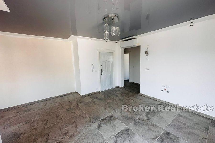 Island of Ciovo - Newly built apartments near the sea