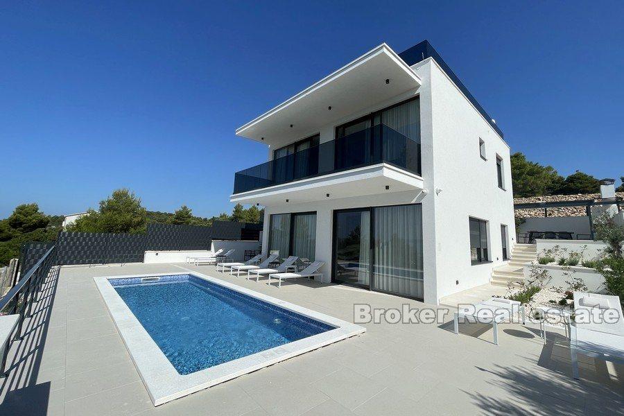 Island of Čiovo - Newly built villa with pool near the sea