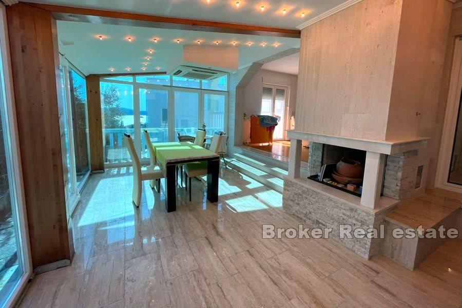 Otok Čiovo - Trosoban apartman s pogledom na more