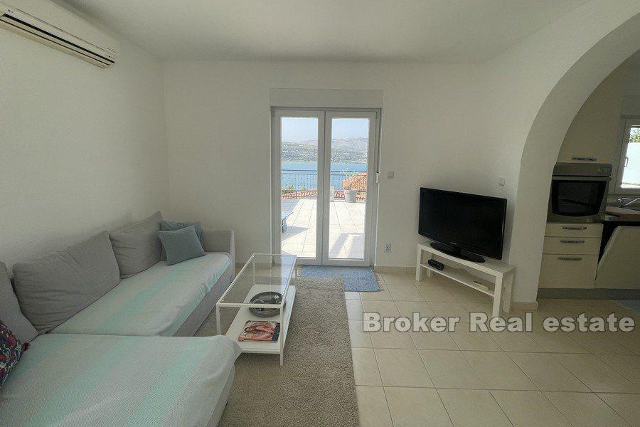 Øya Čiovo - Toroms leilighet med åpen havutsikt