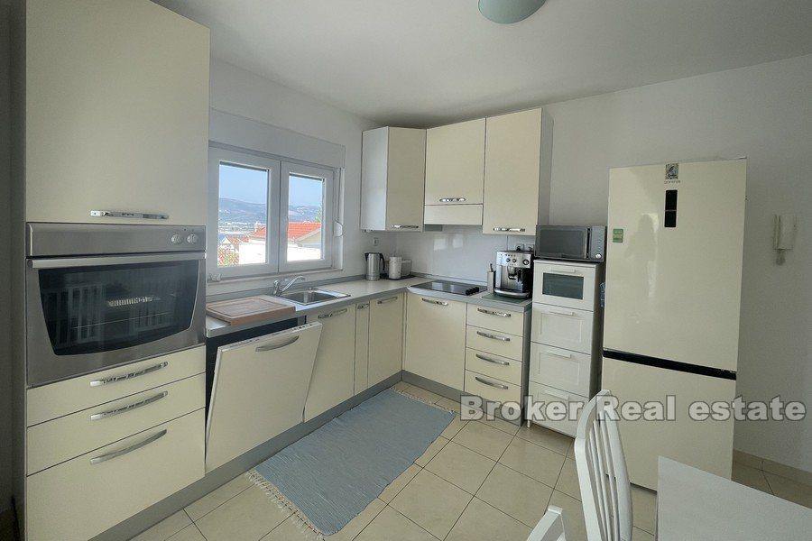 Øya Čiovo - Toroms leilighet med åpen havutsikt