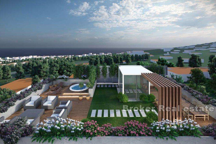 Kaštela - Wille z basenem w budowie blisko morza