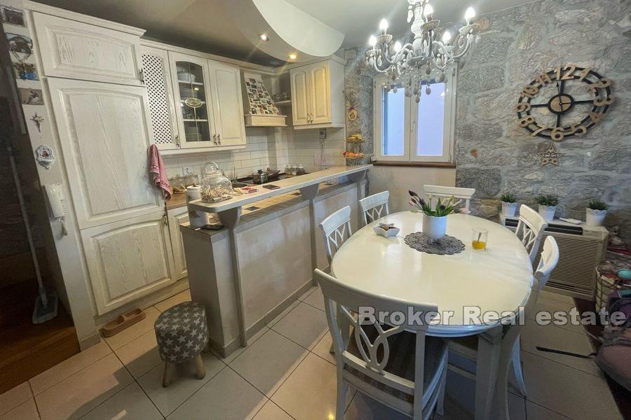 Split, Centar - Manuš, trosoban stan