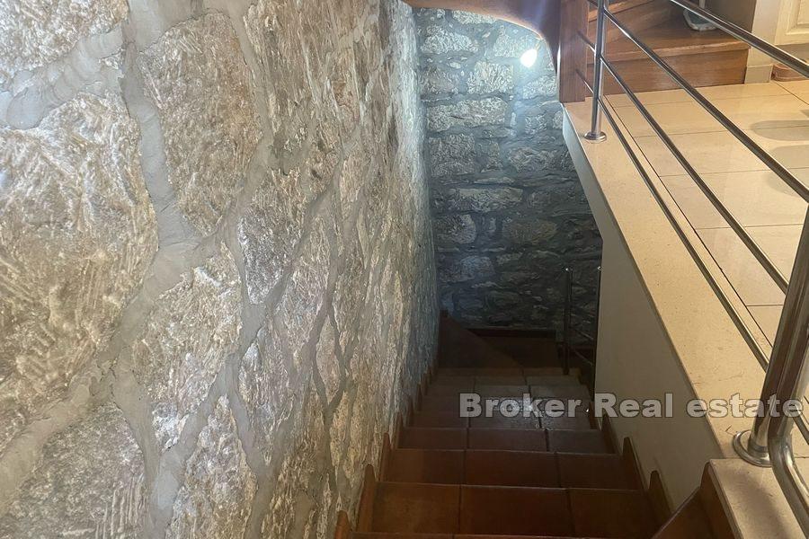 Split, Centar - Manuš, trosoban stan