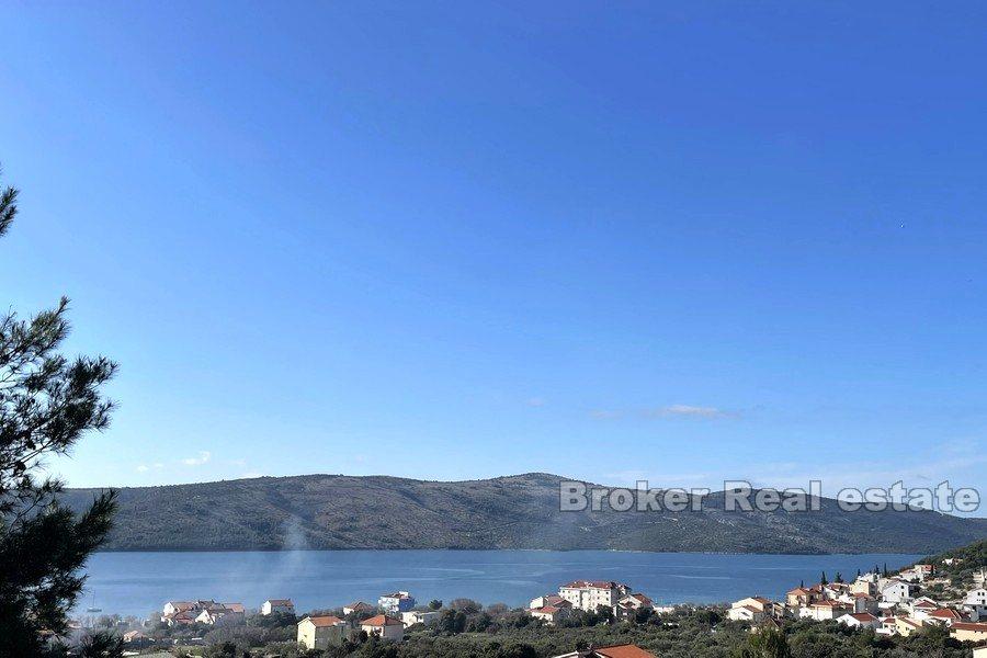 W pobliżu Trogiru - Działka budowlana z widokiem na morze