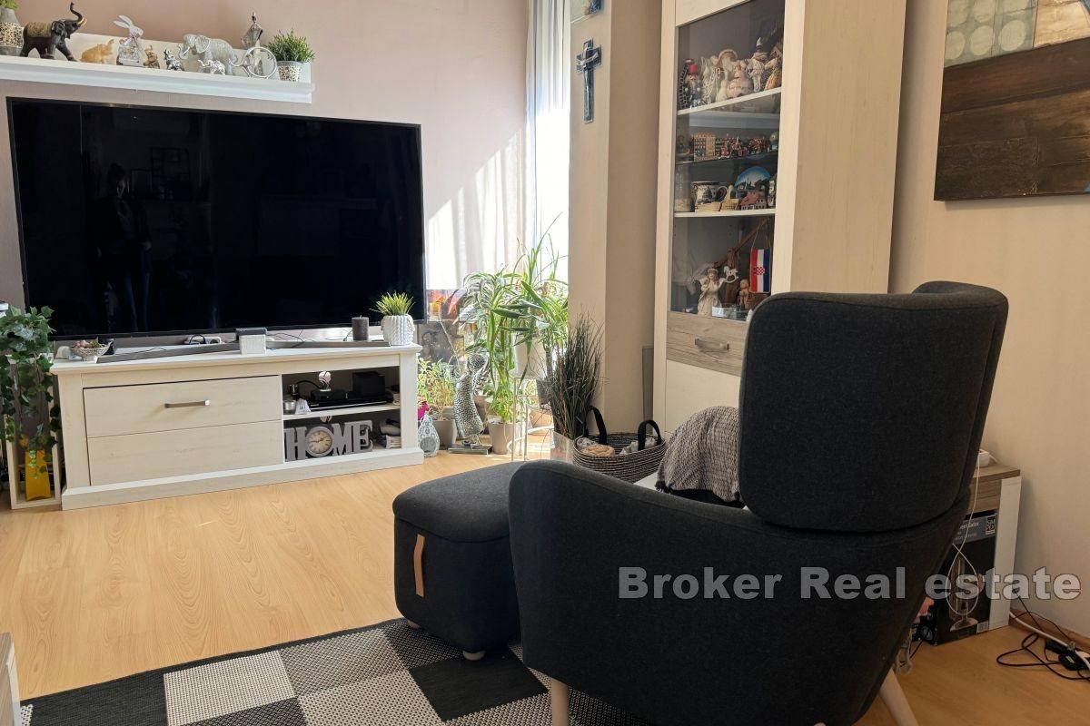 Komfortowy apartament z dwiema sypialniami w doskonałej lokalizacji