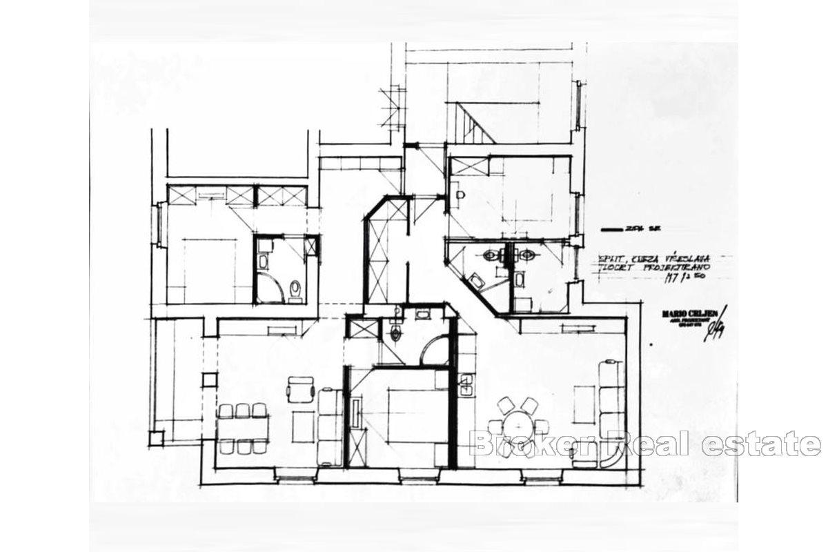 Duży apartament z czterema sypialniami w świetnej lokalizacji