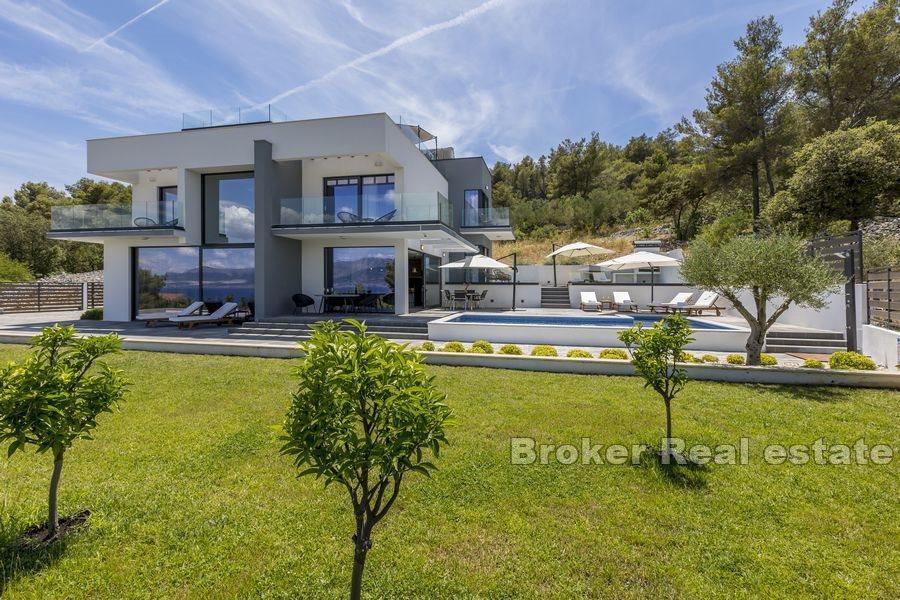 Insel Ciovo - Luxusvilla mit offenem Meerblick