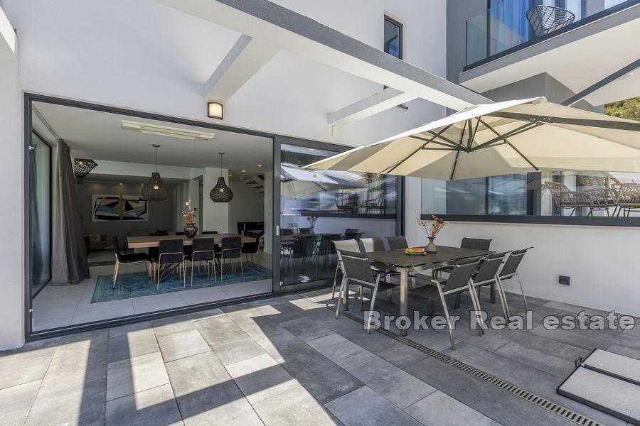 Otok Čiovo - Luksuzna vila s otvorenim pogledom na more