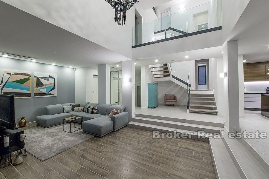 Otok Čiovo - Luksuzna vila s otvorenim pogledom na more