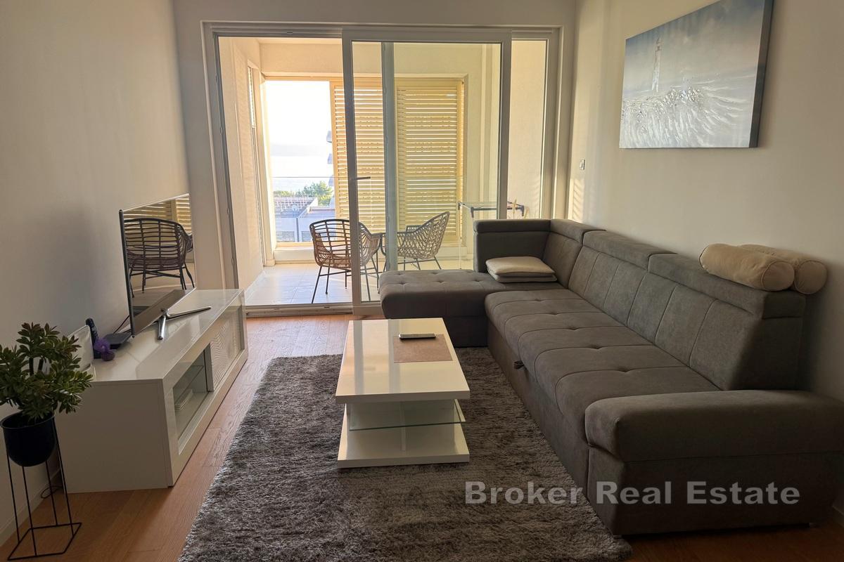 Modernes Apartment mit einem Schlafzimmer